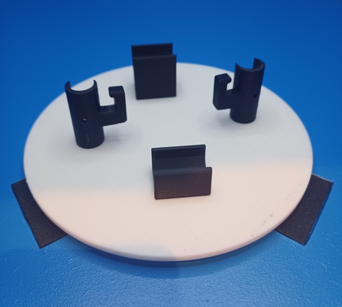 Supports/pieds pour étendoir à linge
